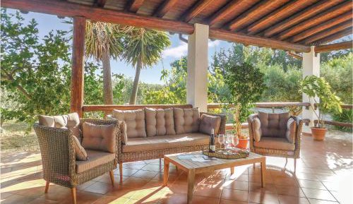 Three-Bedroom Holiday Home 