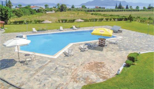 Nine-Bedroom Holiday Home