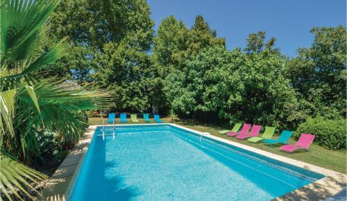 Five-Bedroom Holiday Home
