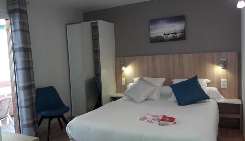 Superior Double Room with Balcony