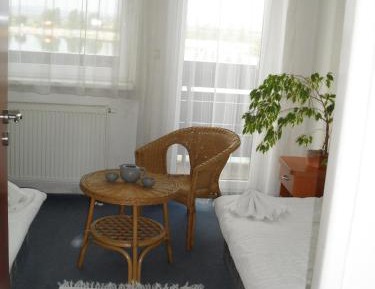 Twin Room with Lake View