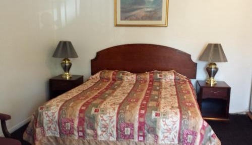 King Room with Sofa Bed