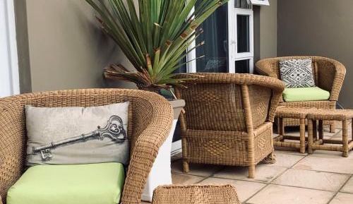 Luxury Room with Sea View – Downstairs 