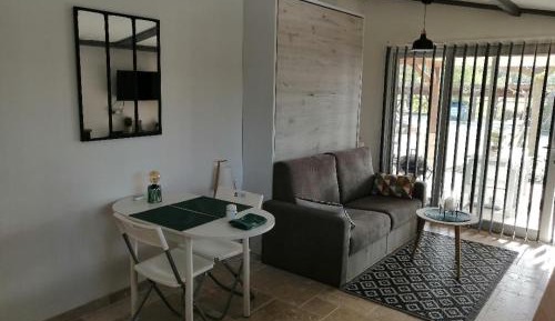 Studio Apartment