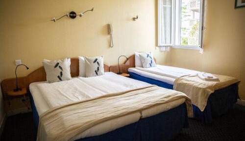 Triple Room with Private Bathroom