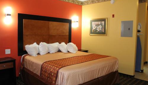 Standard King Room