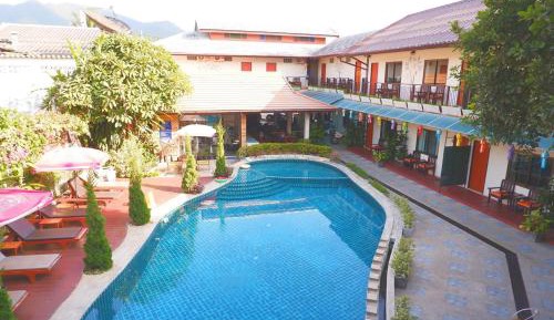 Family Room (4 Adults)