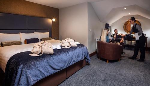 Special Offer - 2 Nights B&B + 1 Dinner 