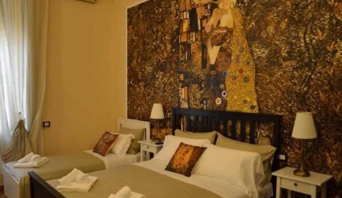 Triple Room with Shared Bathroom