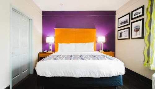 Two Room Suite with Kitchenette