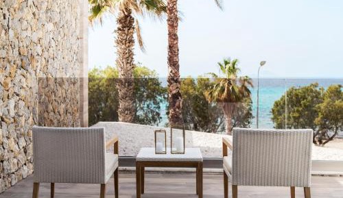 Elegant Suite Sea View