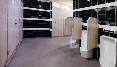 Single Male Room with Shared Shower and Toilet