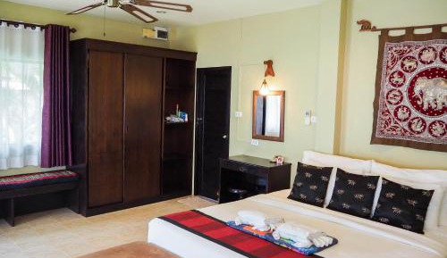 Bungalow with Sea View