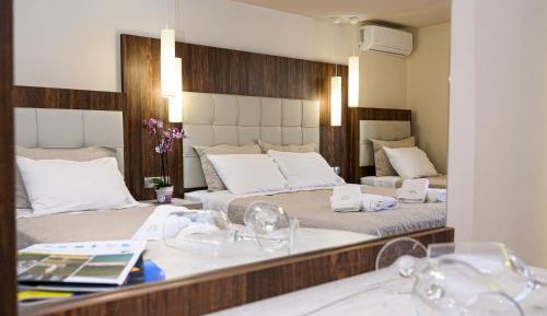 Premium Quadruple Room