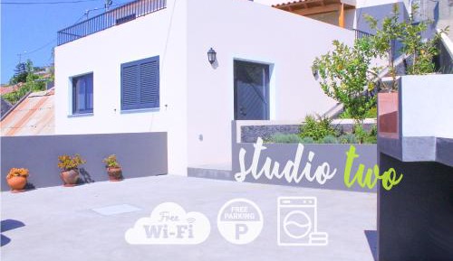 Studio Apartment with Sea View