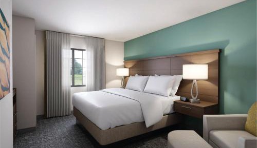 One-Bedroom King Suite