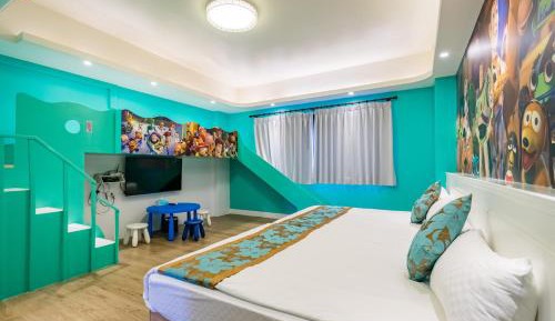 Classic Quadruple Room