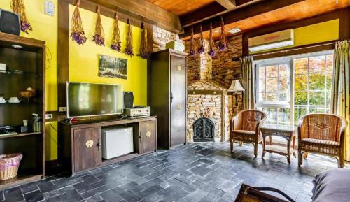 Quadruple Room with Terrace