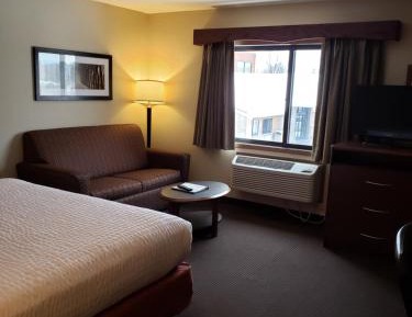 Deluxe King Room - Non-Smoking