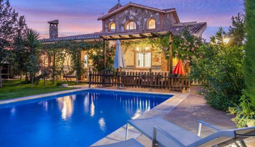 Triple Room with Pool View