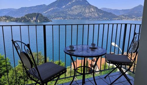 Apartment with Lake View