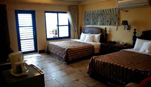 Deluxe Quadruple Room with Sea View
