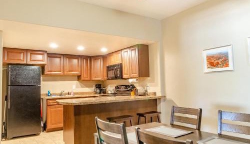 King Suite with Kitchen