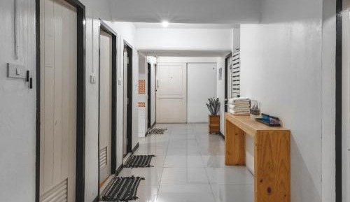 Standard Single Room with Shared Bathroom