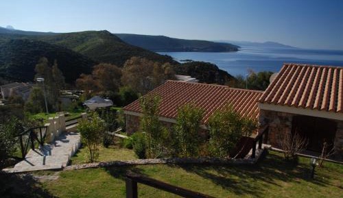 Two-Bedroom Apartment with Sea View (3 Adults)