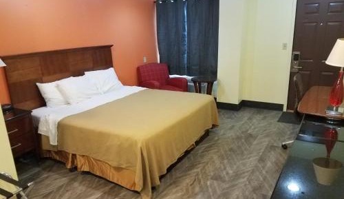 King Suite with Spa Bath