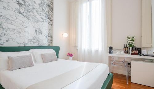 Superior Triple Room with Bath