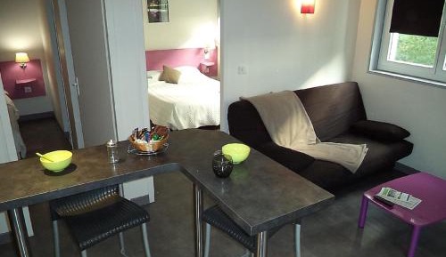 Apartment (6 Adults)