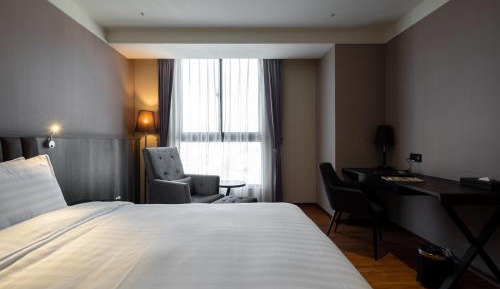 Deluxe Double Room with Bath