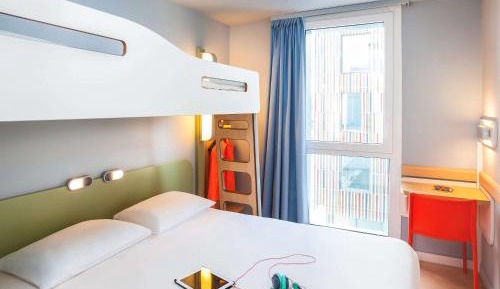 Double Room with Bunk Bed