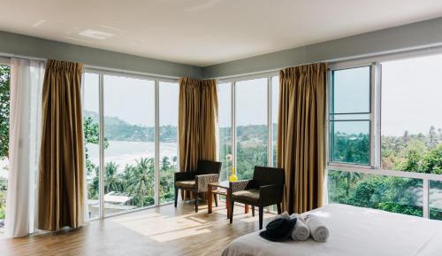 Family Room with Sea View