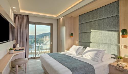Hill View Double
