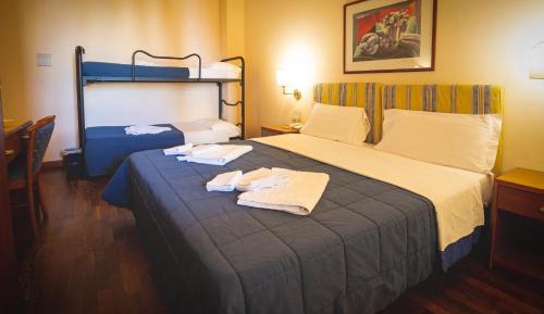 Standard Quadruple Room