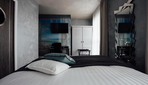 Double Room with Spa Bath