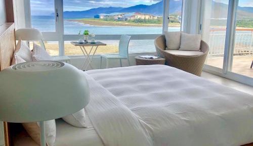 Deluxe Double Room with Balcony and Sea View