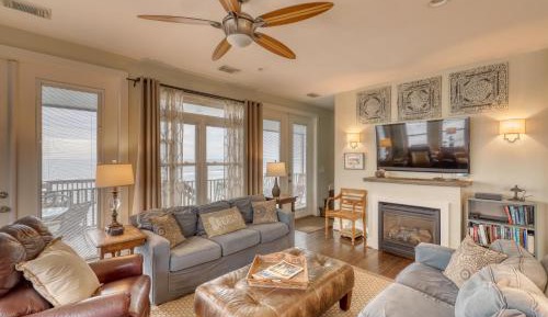 Five Bedroom Holiday Home