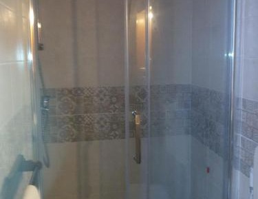 Twin Room with Private Bathroom