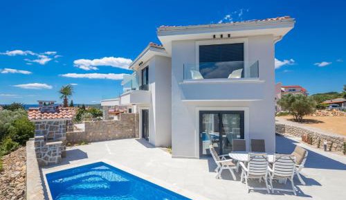 Two-Bedroom Townhouse