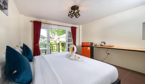 Deluxe Double Room with Balcony