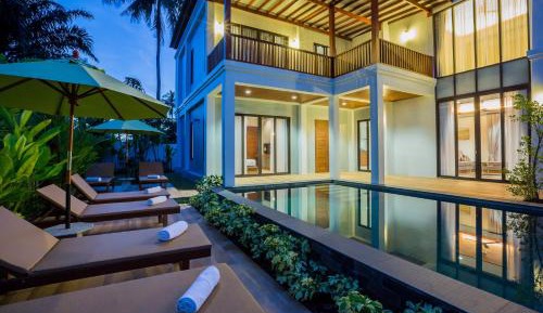 Villa with Private Pool