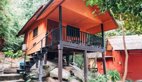 Bungalow with Sea View