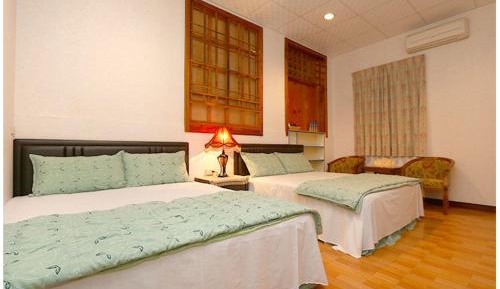 Quadruple Room with Bathroom