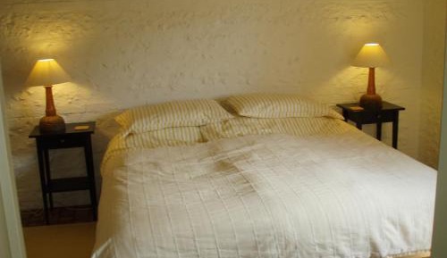 Double or Twin Room with Private Bathroom
