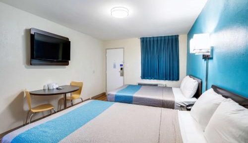 Deluxe Quadruple Room - Non-Smoking