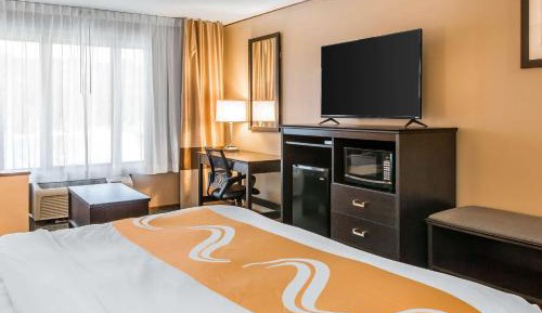 King Suite with Sofa Bed