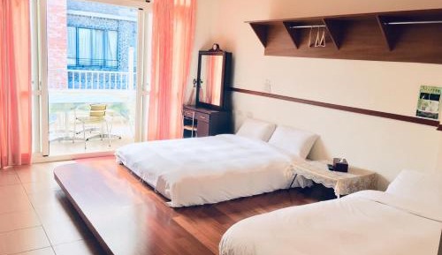 Quadruple Room with Balcony